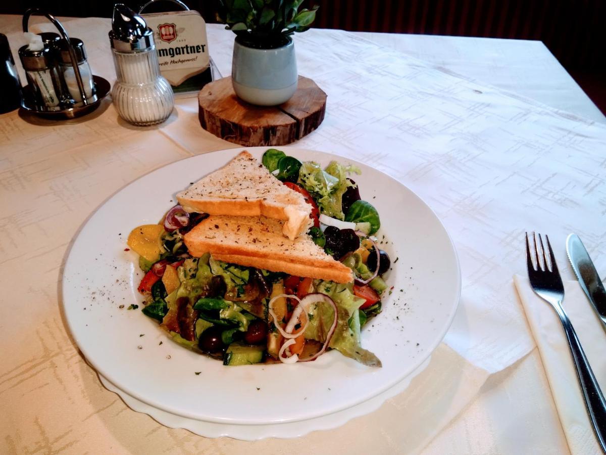 Gasthaus Schachinger Tumeltsham 외부 사진